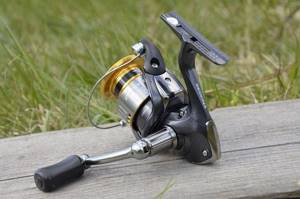 How does a multiplier reel differ from a spinning reel photo 1