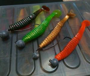 Jig head with soldered hook and offset