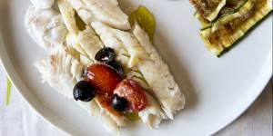 Как приготовить судака в духовке с маслинами и черри