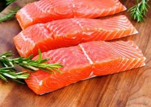 How to salt red fish at home?