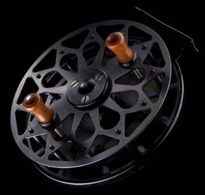 Fishing reel with wire