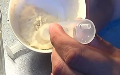 semolina for fishing in a syringe