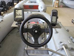 Mobile steering for PVC boat