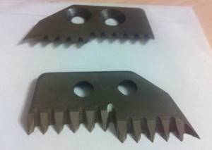 Serrated knives