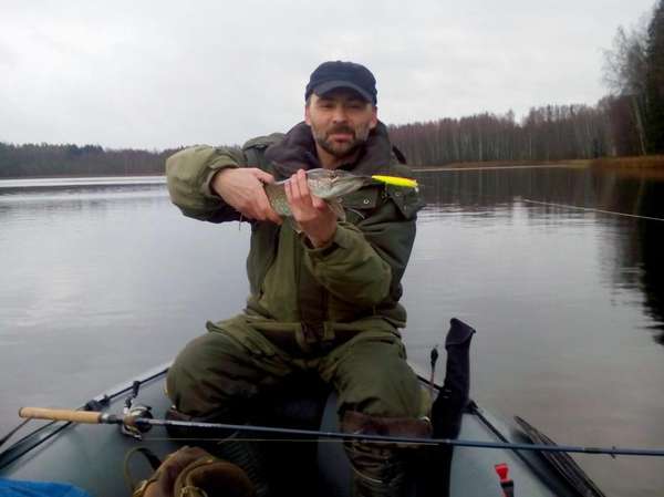 Features of fishing in the Pskov region