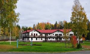 Holidays in Karelia. Houses on the shore of the lake with fishing, private sector, with meals. Prices 