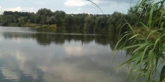 &#39;Paid fishing on Pyatnitskoe highway 