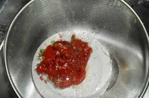 Straining crucian caviar