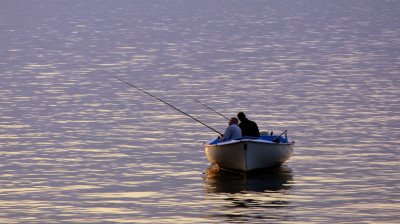 Рыбаки в лодке