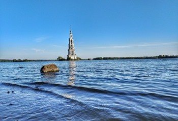 Rybinsk Reservoir photo