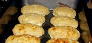 Diet fish cutlets in the oven
