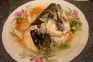 Fish soups with head and tail broth