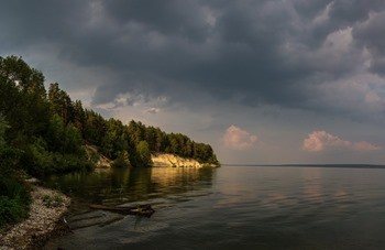 Surskoye Reservoir photo