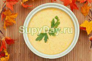 Сырный суп из горбуши