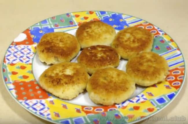 Now you know how to make crucian carp cutlets very tasty.