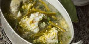 Pike perch soup with millet and green beans