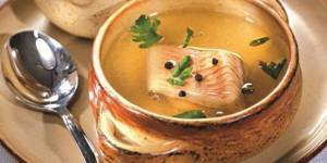 Fish soup in a pot with sweet pepper: recipe