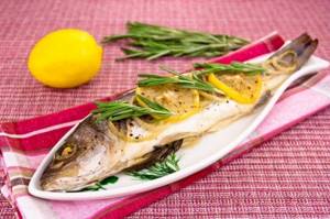Универсальное блюдо – рыба, запеченная в фольге в духовке