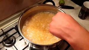 Cooking porridge
