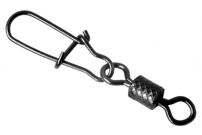 Swivel with carabiner for lanyards.