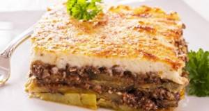Casserole with minced pike and potatoes